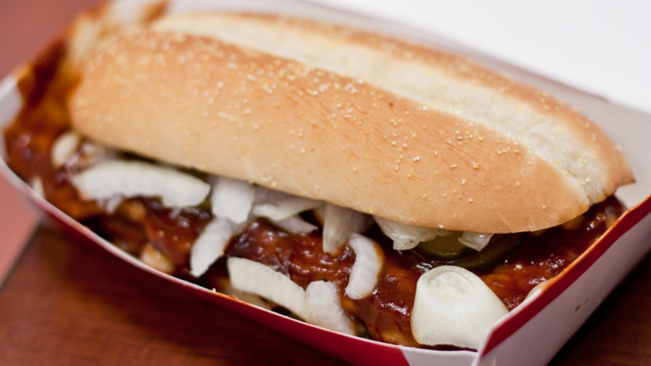 The McDonalds mcrib is a special treat that is a fan favorite for a reason.