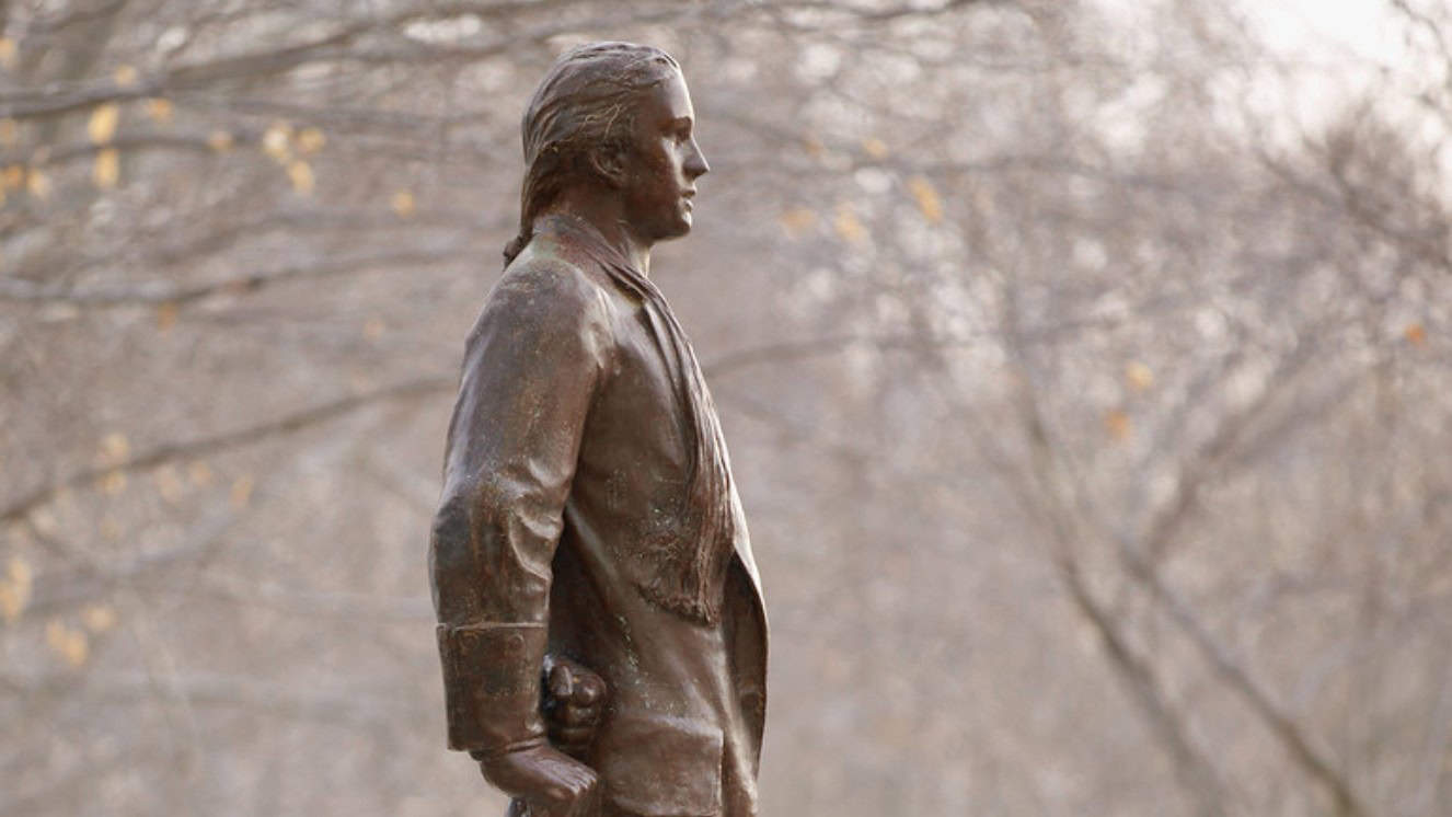 Nathan Hale statue honors his sacrifices and legacy.