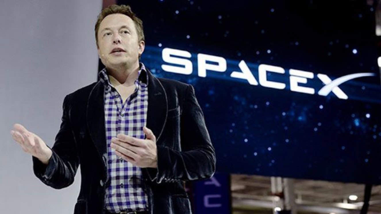 Elon Musk talking about space x starship.