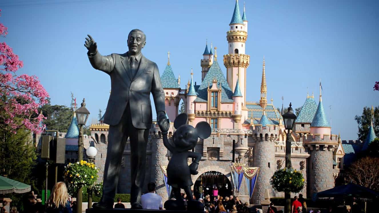The Disney Institute castle and Walt statue with Mickey.
